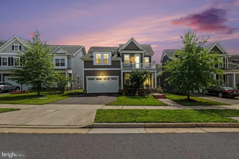 17929 WOODS VIEW DRIVE