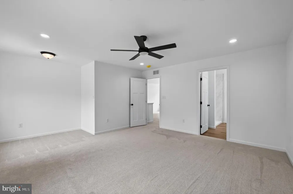 126 GARRIS ROAD Downingtown, PA 19335