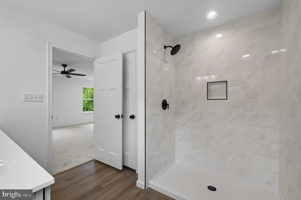 126 GARRIS ROAD Downingtown, PA 19335