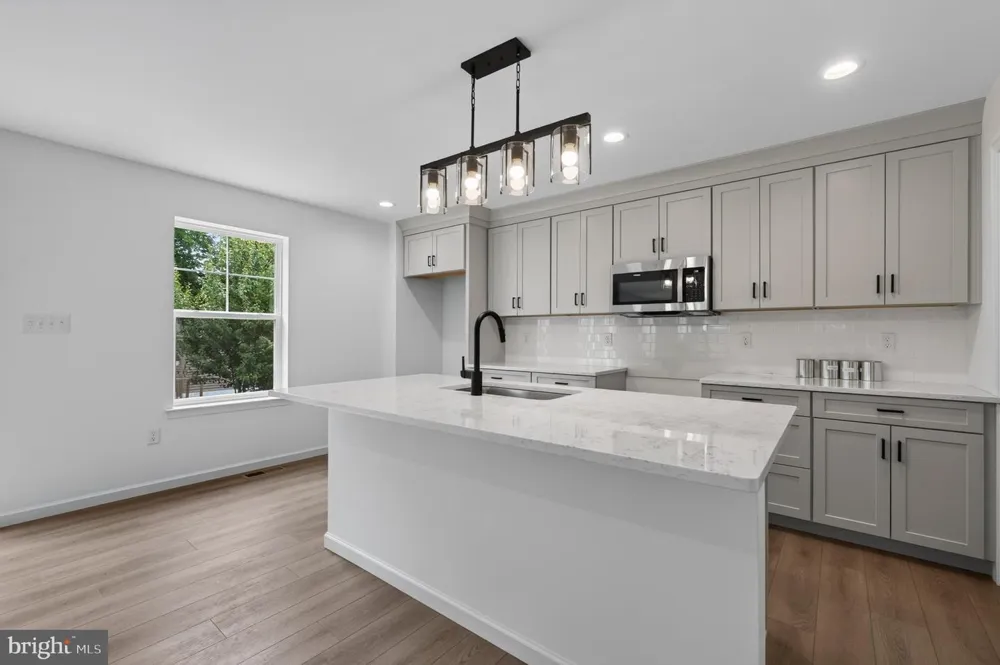 126 GARRIS ROAD Downingtown, PA 19335