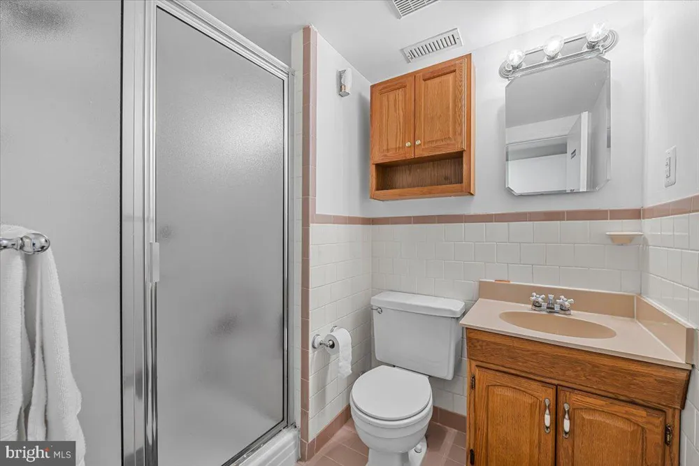 6306 SANDY STREET Laurel, MD 20707