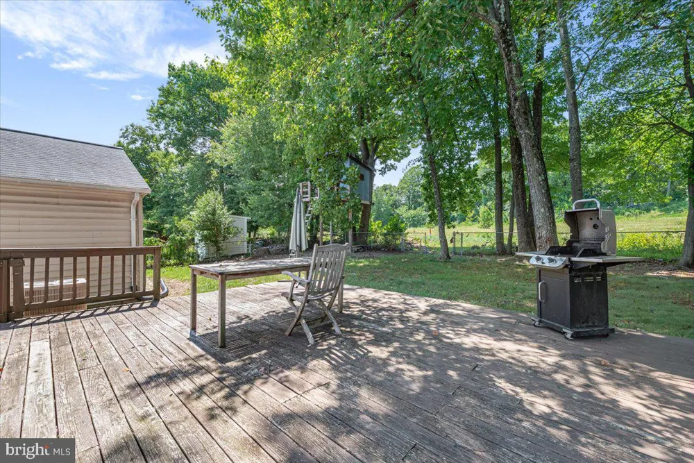 6306 SANDY STREET Laurel, MD 20707