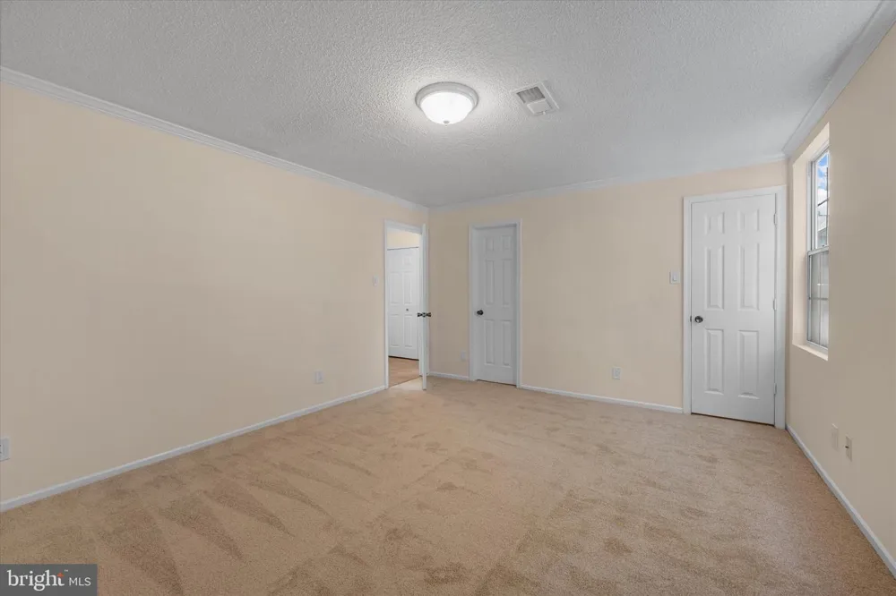 1116 HUNTMASTER TERRACE NE #102 Leesburg, VA 20176