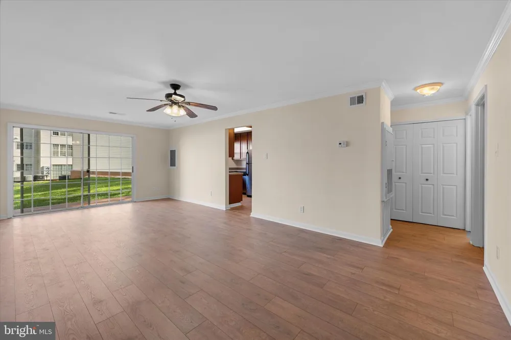 1116 HUNTMASTER TERRACE NE #102 Leesburg, VA 20176