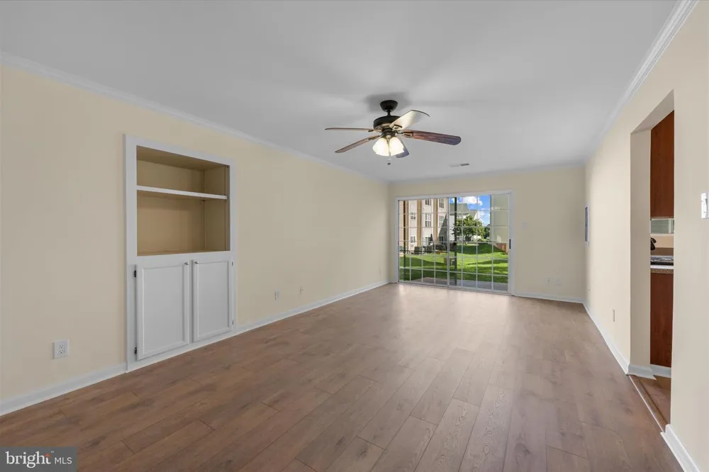 1116 HUNTMASTER TERRACE NE #102 Leesburg, VA 20176