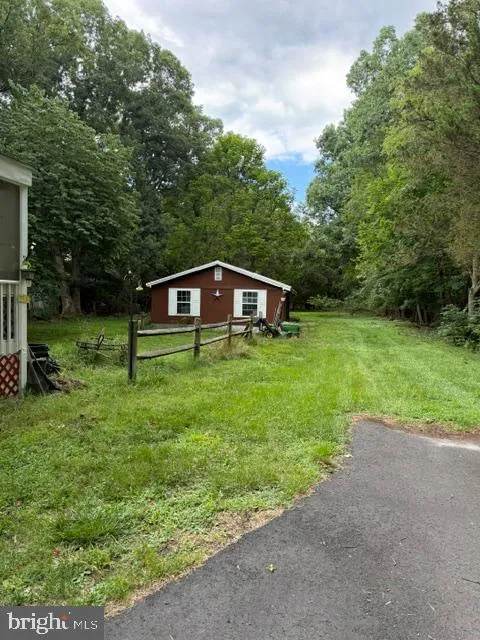 886 LOWER MILL Pittsgrove, NJ 08318