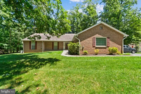 2597 BRADDOCK ROAD