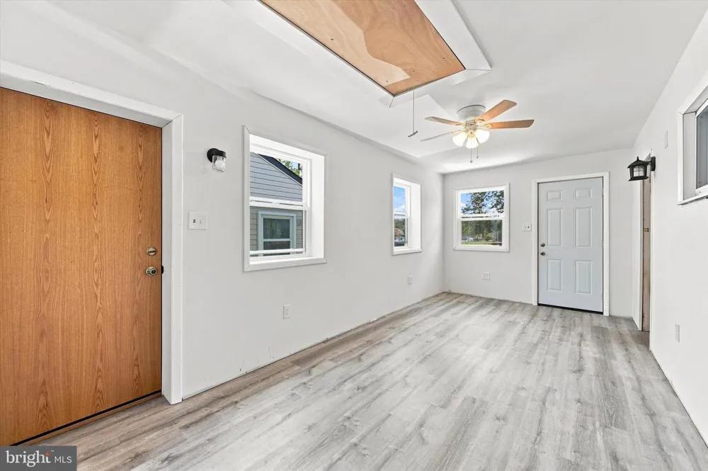 2710 WASHINGTON AVENUE Claymont, DE 19703