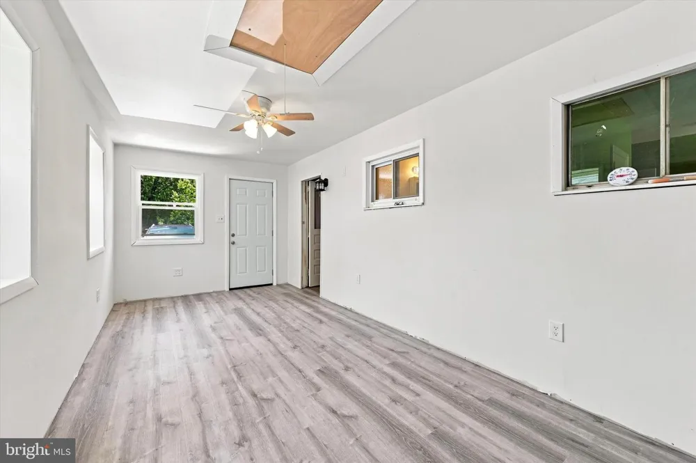 2710 WASHINGTON AVENUE Claymont, DE 19703