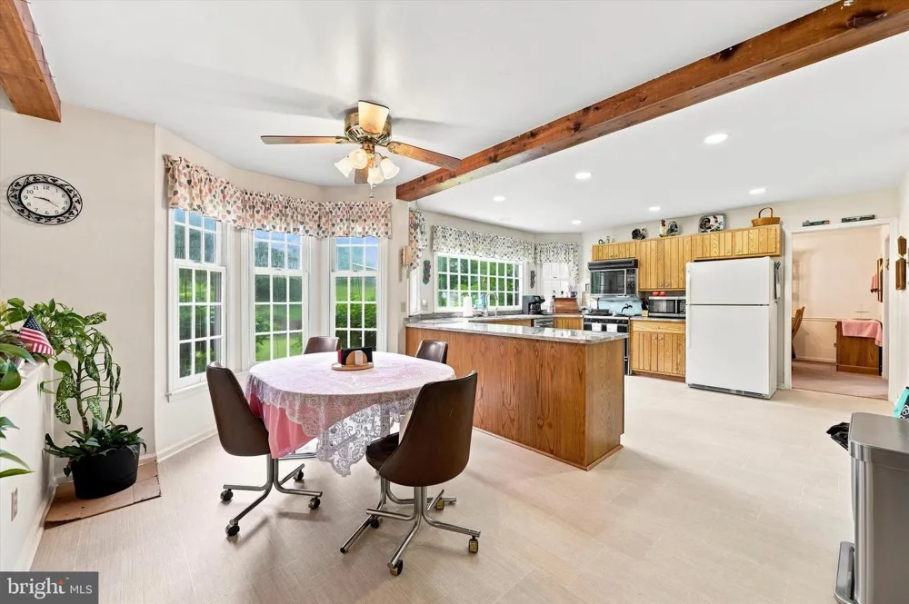 4 MOSS COURT Newark, DE 19711