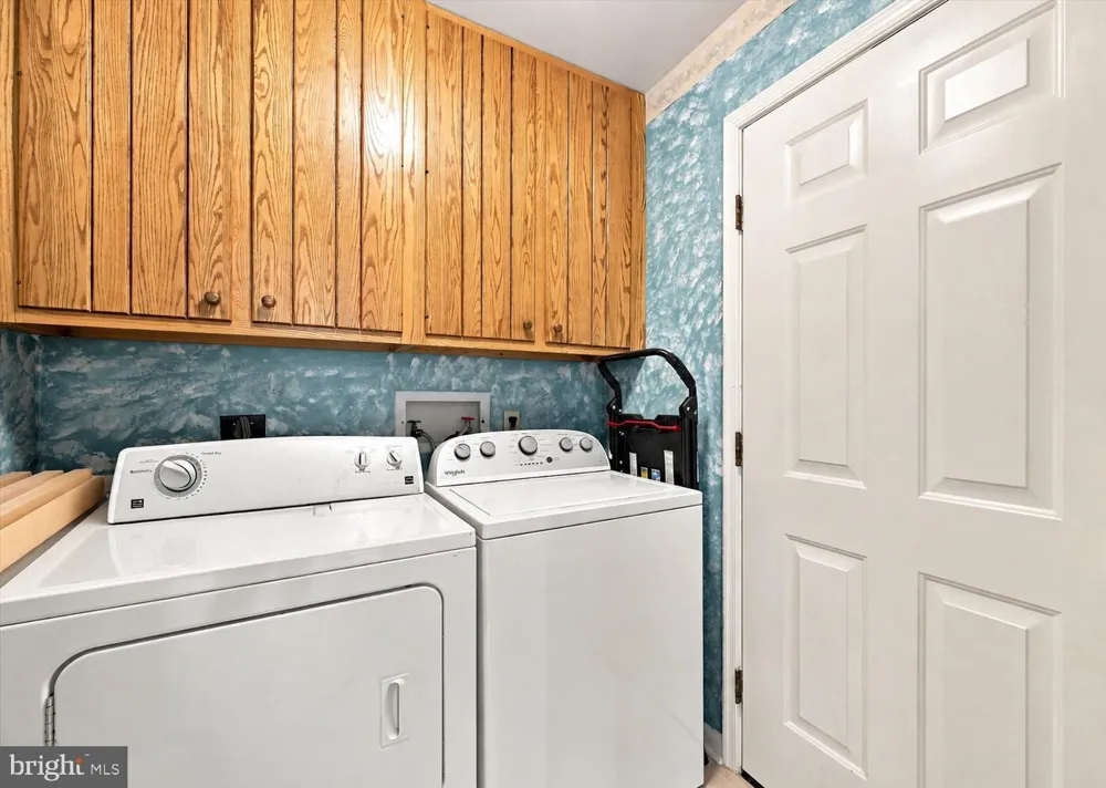 4 MOSS COURT Newark, DE 19711