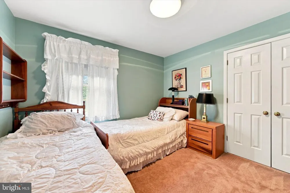 4 MOSS COURT Newark, DE 19711