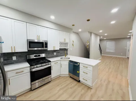 2637 28TH STREET