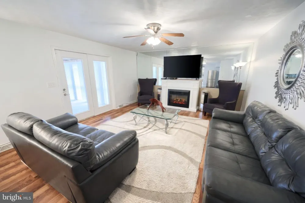 217 MOORE DRIVE Hanover, PA 17331