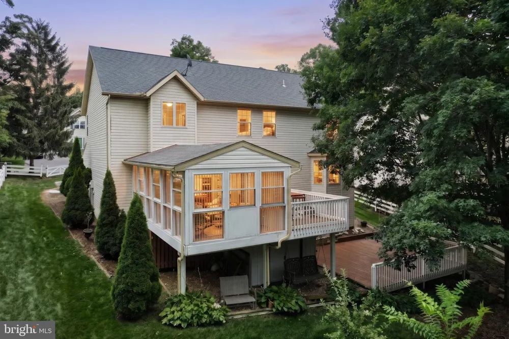 217 MOORE DRIVE Hanover, PA 17331