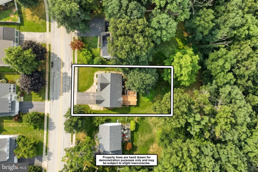 217 MOORE DRIVE Hanover, PA 17331
