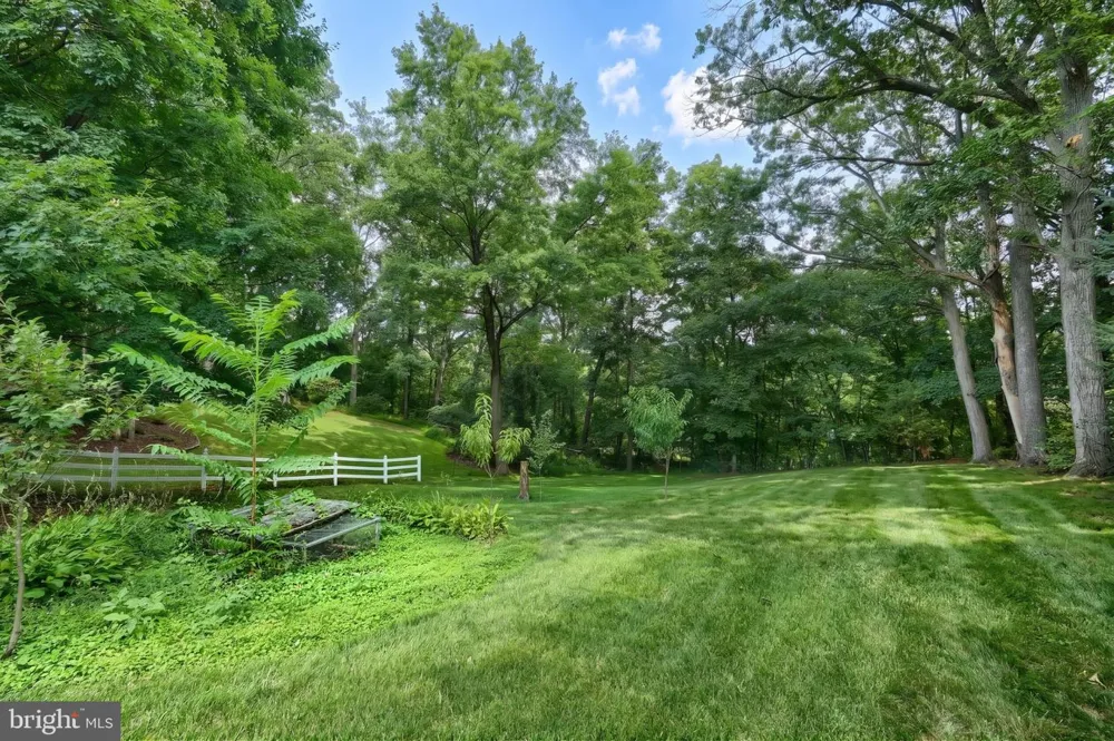 217 MOORE DRIVE Hanover, PA 17331