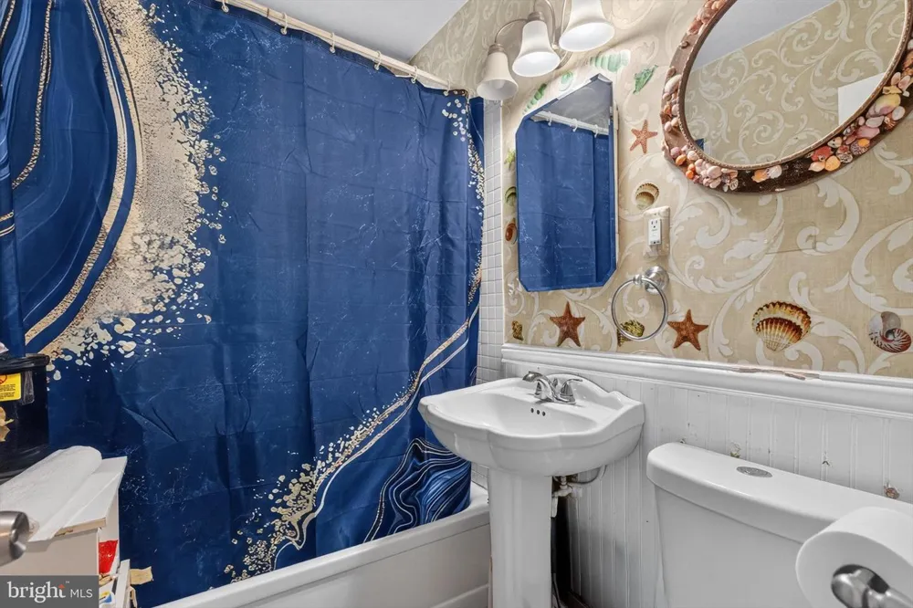 5006 ERDMAN AVENUE Baltimore, MD 21205