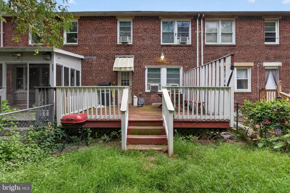 5006 ERDMAN AVENUE Baltimore, MD 21205