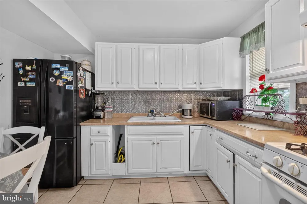 5006 ERDMAN AVENUE Baltimore, MD 21205