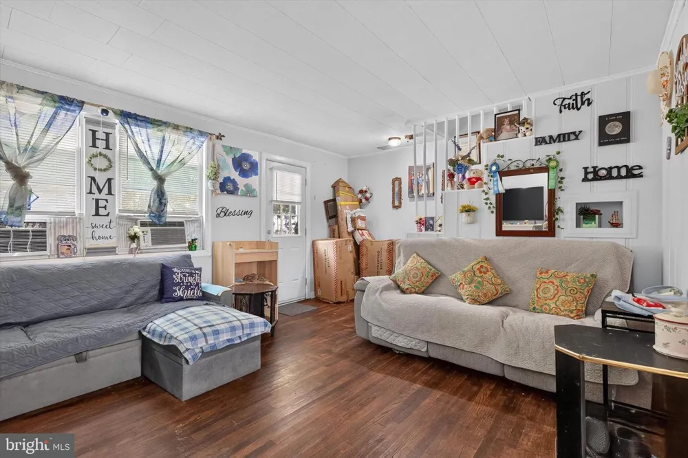 5006 ERDMAN AVENUE Baltimore, MD 21205