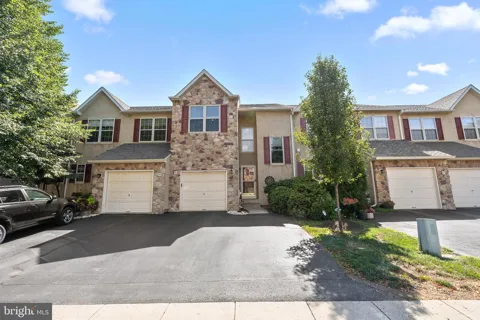 81 CHADWICK CIRCLE