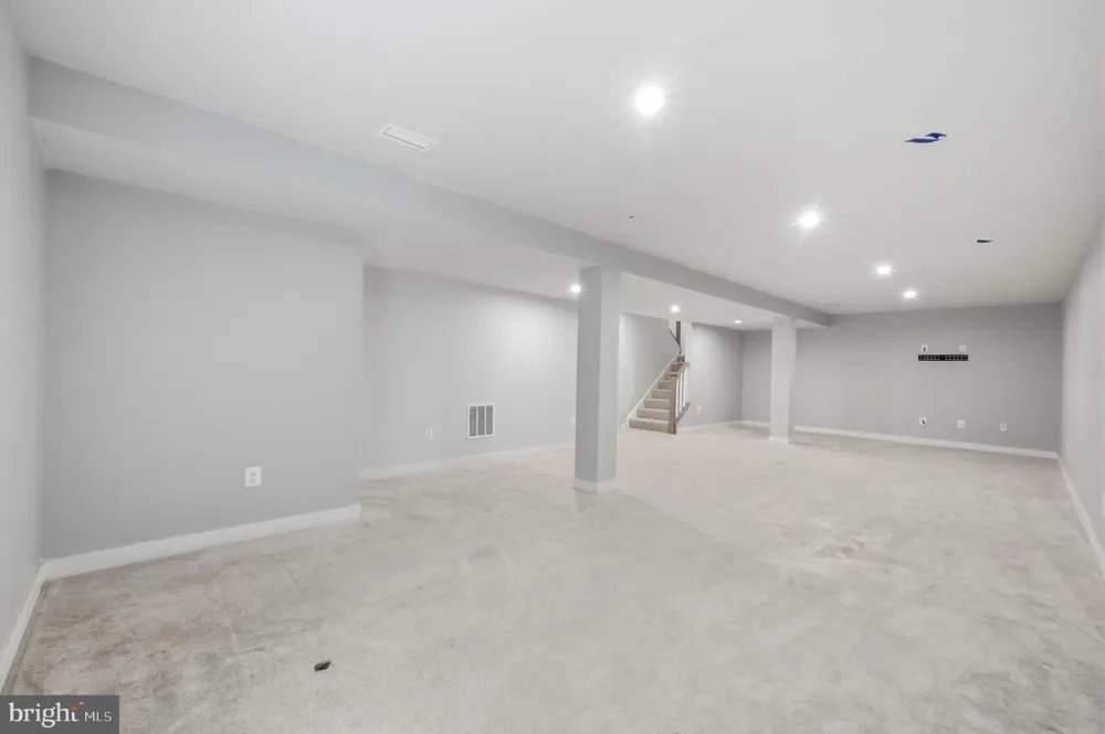 567 RUSHBROOK ROAD Martinsburg, WV 25403