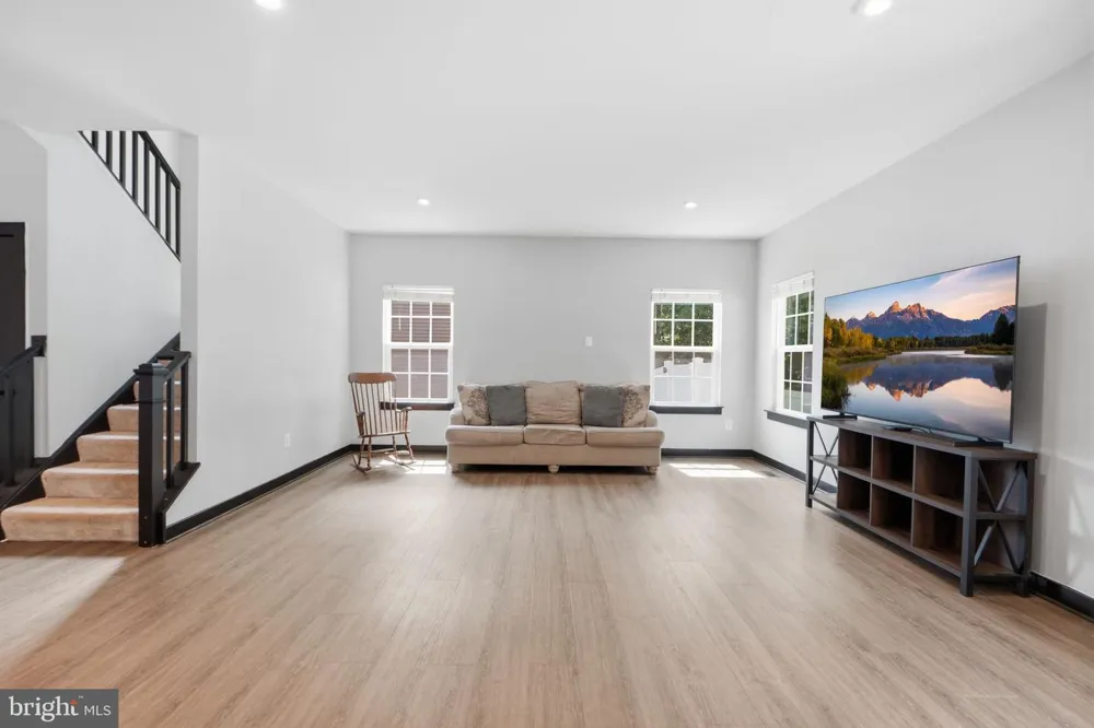 567 RUSHBROOK ROAD Martinsburg, WV 25403