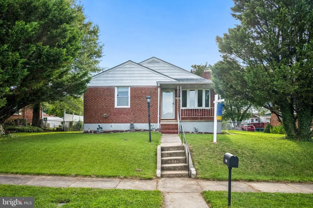 5814 COMSTOCK AVENUE Baltimore, MD 21206