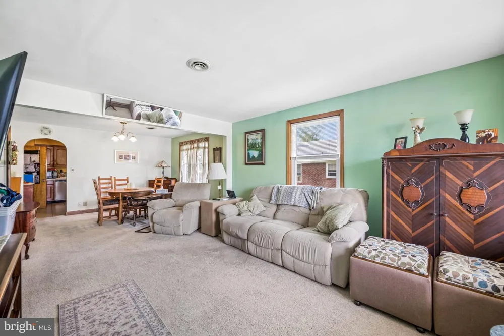 5814 COMSTOCK AVENUE Baltimore, MD 21206