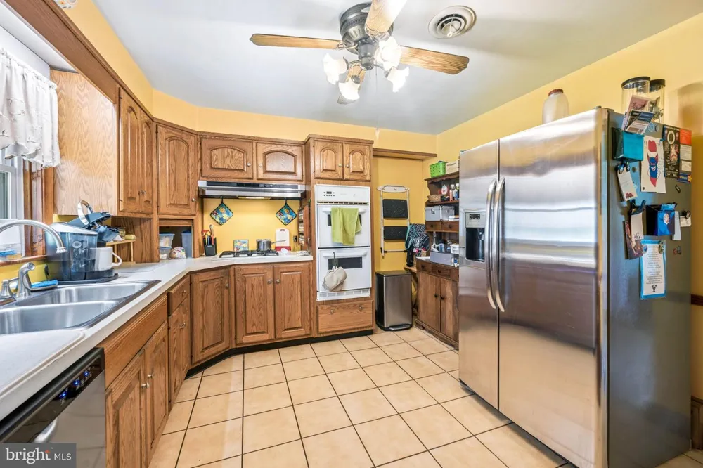 5814 COMSTOCK AVENUE Baltimore, MD 21206