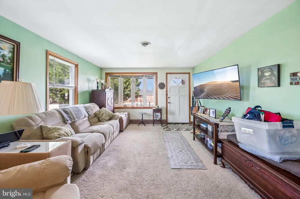 5814 COMSTOCK AVENUE Baltimore, MD 21206