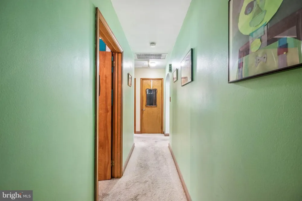 5814 COMSTOCK AVENUE Baltimore, MD 21206