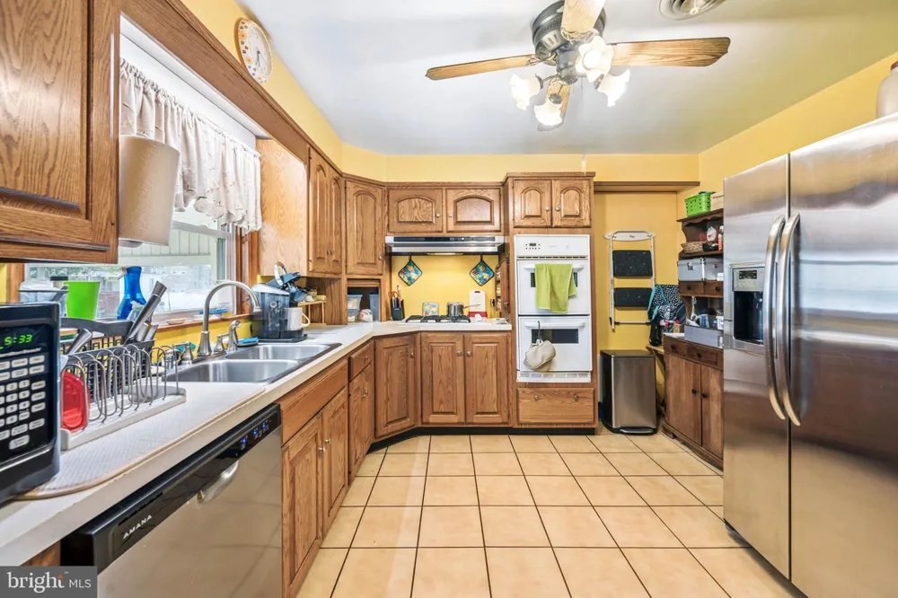 5814 COMSTOCK AVENUE Baltimore, MD 21206