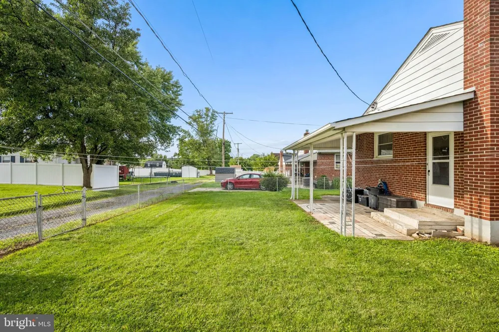 5814 COMSTOCK AVENUE Baltimore, MD 21206
