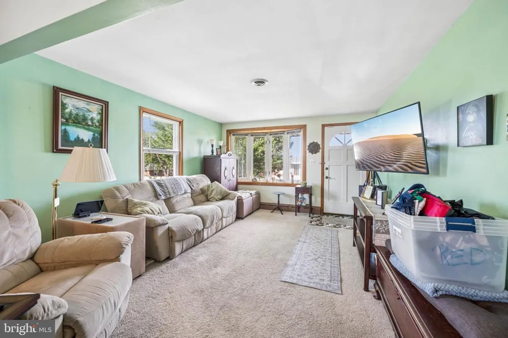 5814 COMSTOCK AVENUE Baltimore, MD 21206