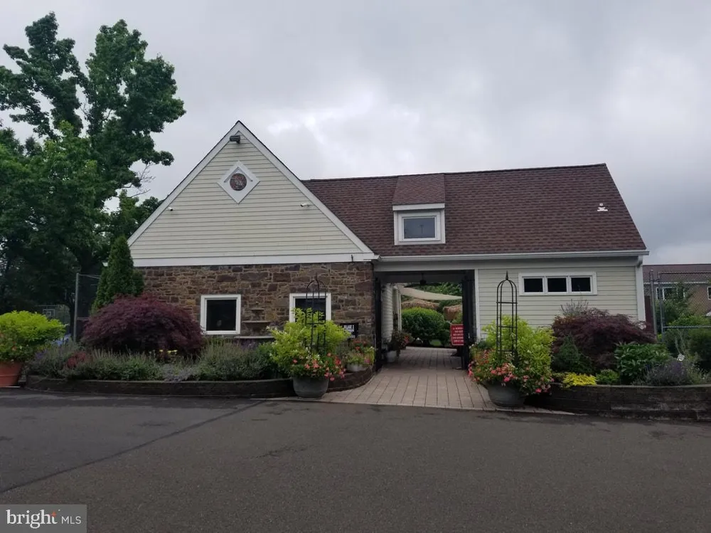 31 TAHOE New Hope, PA 18938