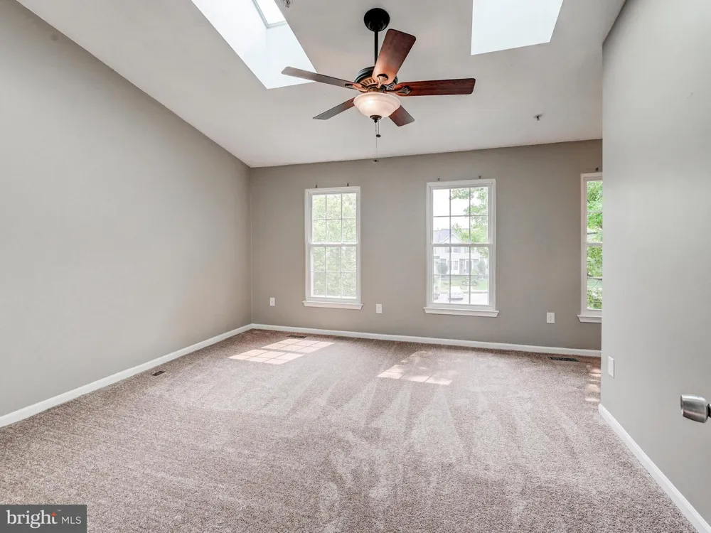 3 SANDVIEW COURT Baltimore, MD 21209