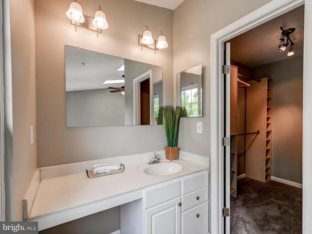 3 SANDVIEW COURT Baltimore, MD 21209