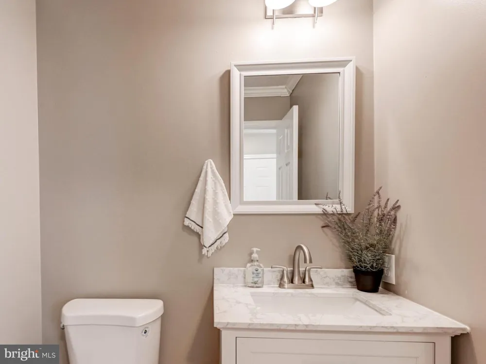 3 SANDVIEW COURT Baltimore, MD 21209