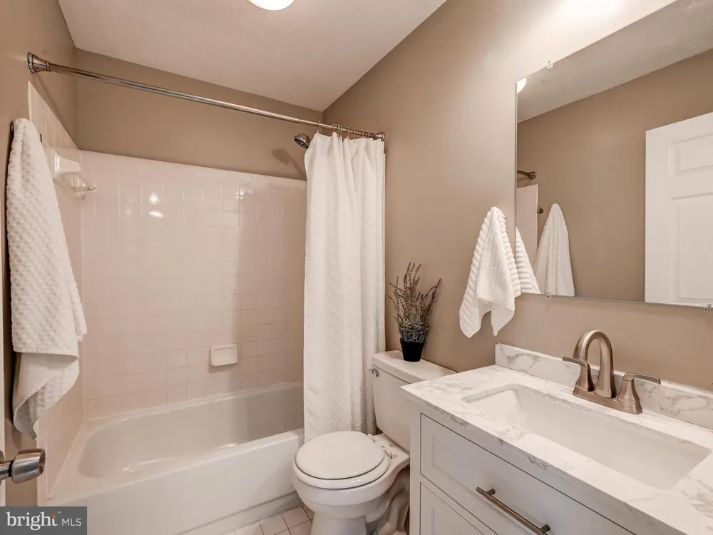 3 SANDVIEW COURT Baltimore, MD 21209