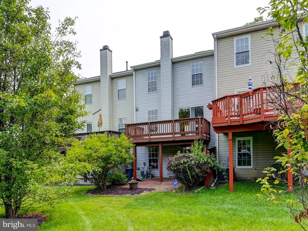 3 SANDVIEW COURT Baltimore, MD 21209