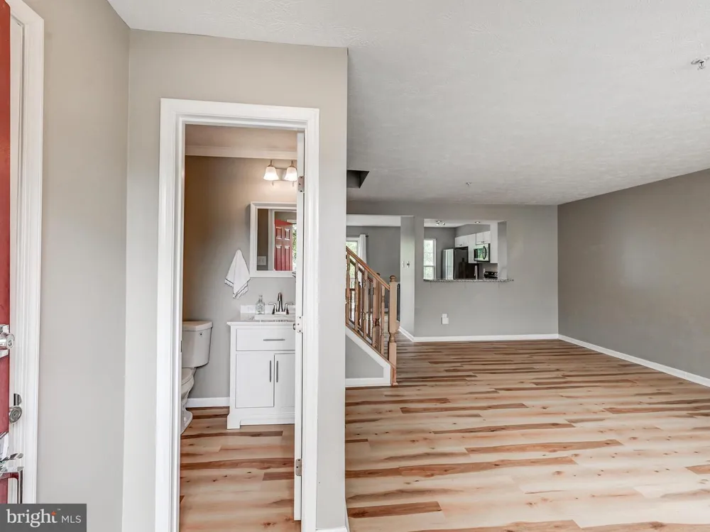 3 SANDVIEW COURT Baltimore, MD 21209