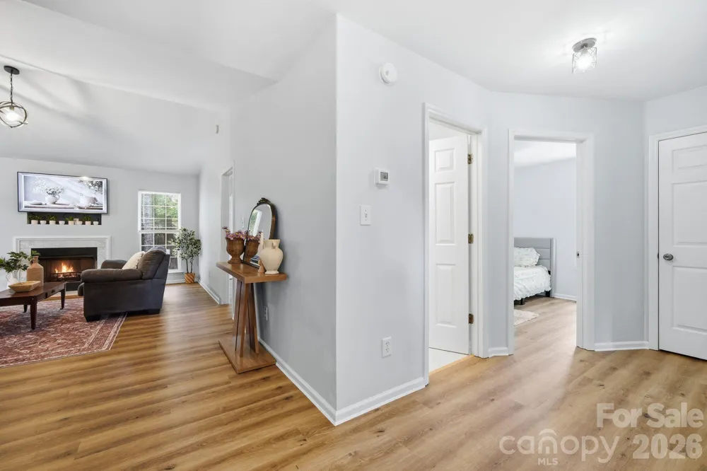 1008 Raywood Court Matthews, NC 28104