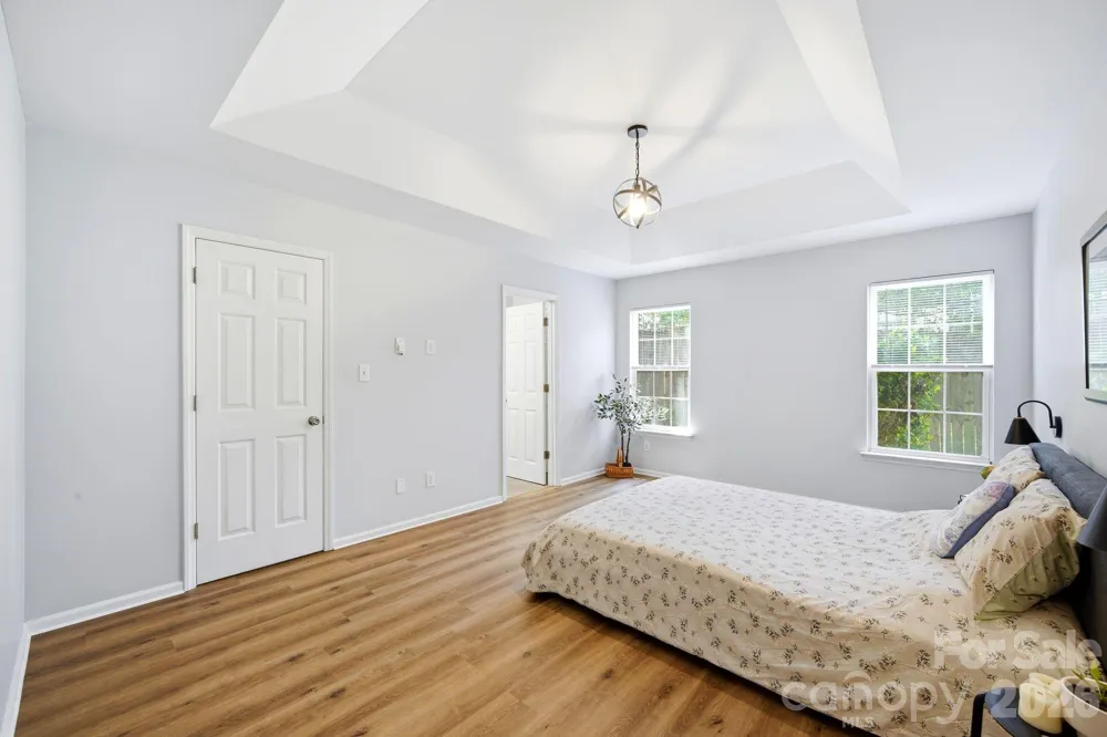 1008 Raywood Court Matthews, NC 28104