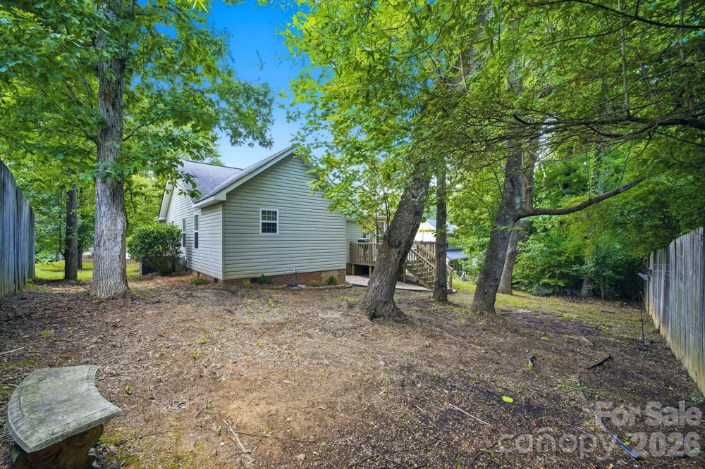 1008 Raywood Court Matthews, NC 28104