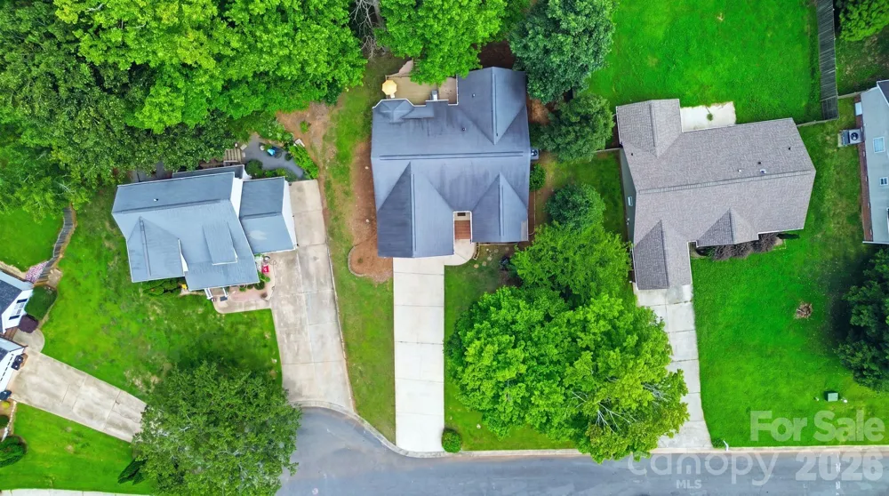 1008 Raywood Court Matthews, NC 28104