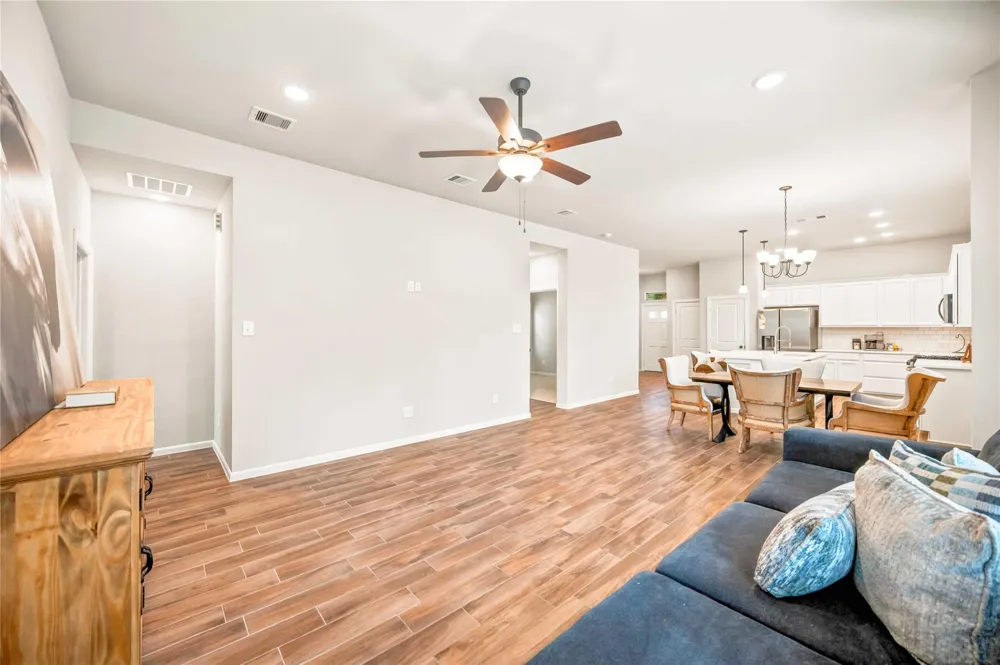 7388 Mount Greylock Loop Porter, TX 77365