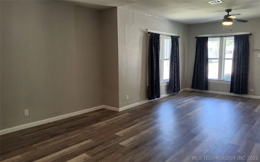 711 W Beech Durant, OK 74701