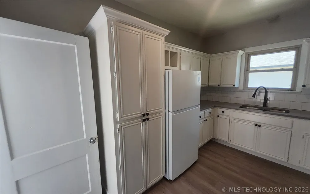 711 W Beech Durant, OK 74701